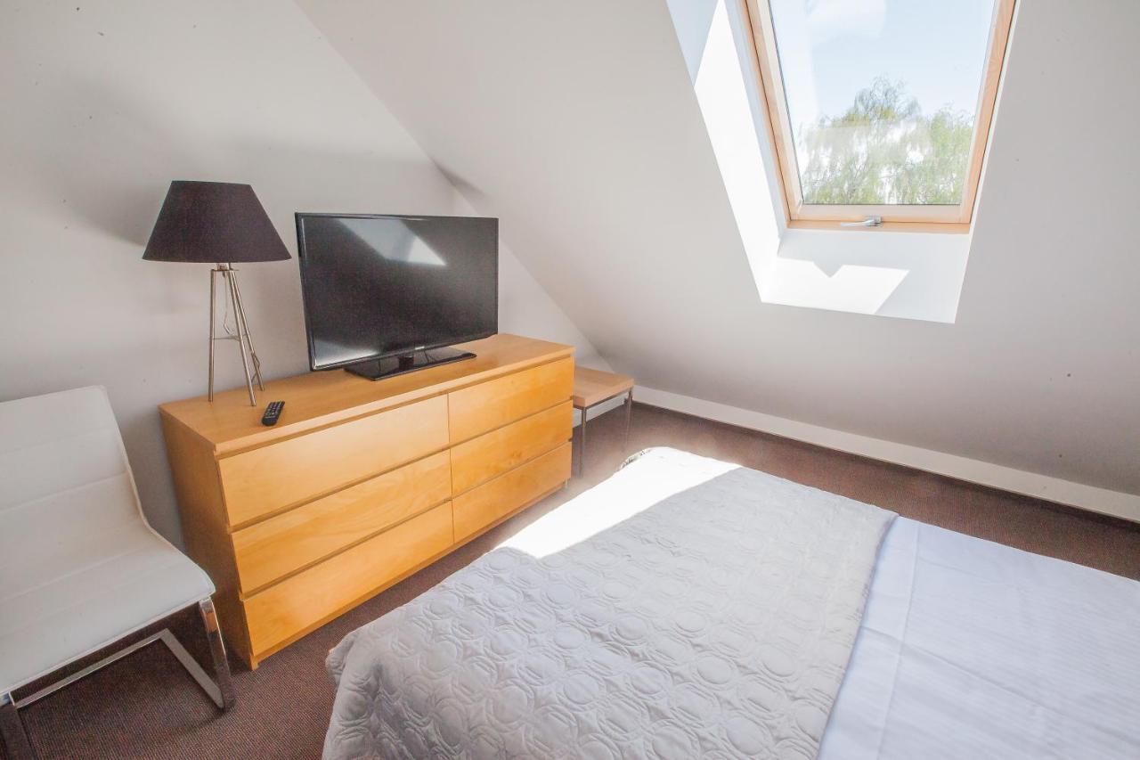 Apartment Latarnia 37 *